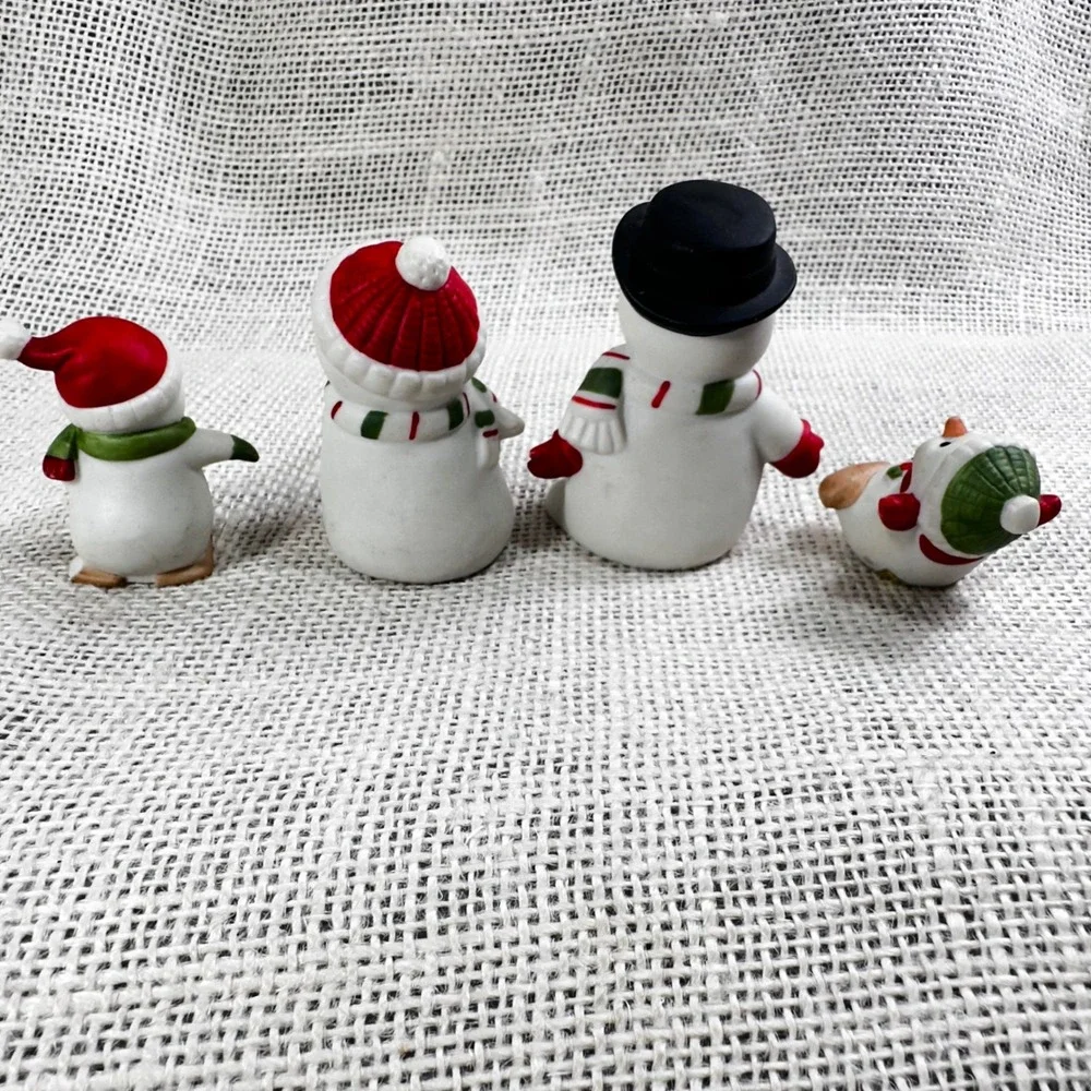 Homco Vintage Porcelain Snowman READ Figurine Set of 4 Christmas Decor 5504